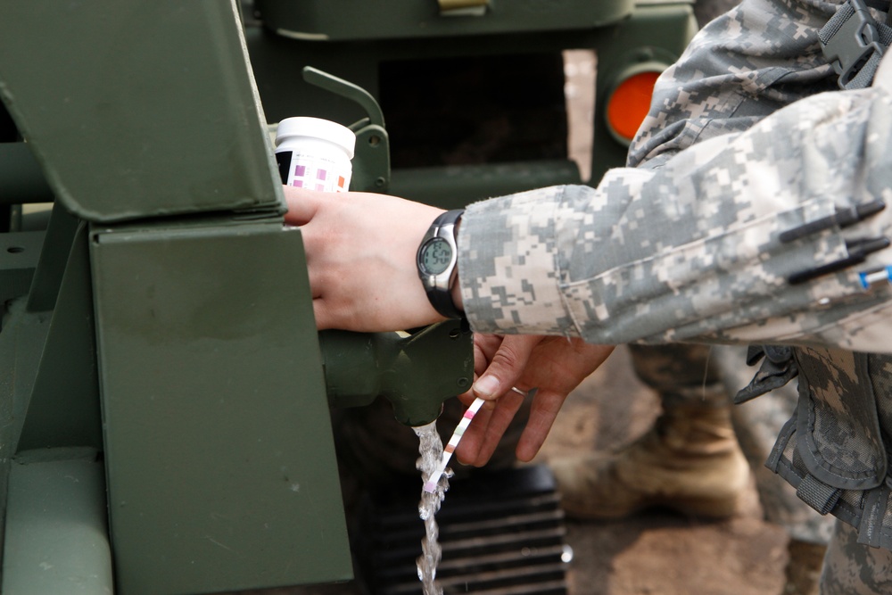 Scott ensures clean water for cooking soldiers