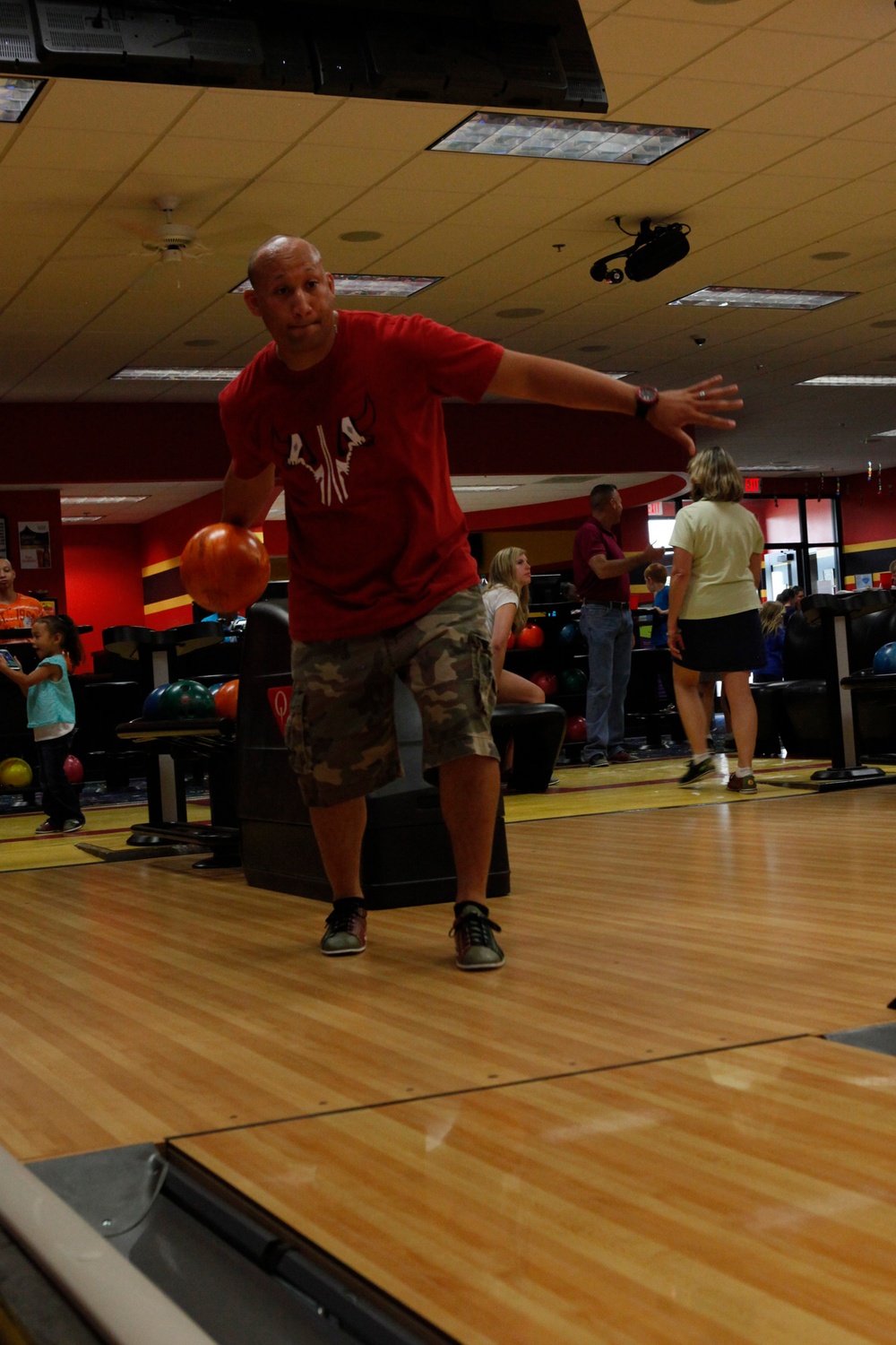 Mals-31 hosts family day at bowling center