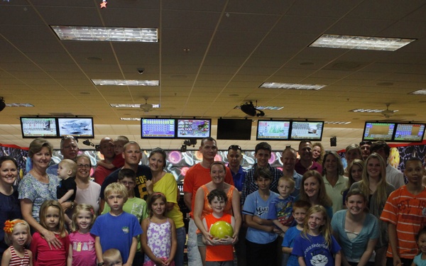 MALS-31 hosts family day at bowling center