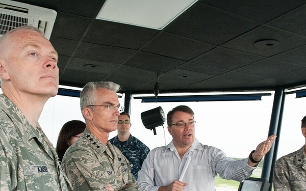 AMC commander visits JB MDL