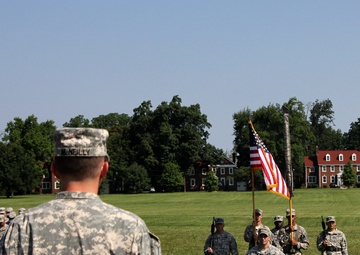Fort Knox Artillerymen case colors