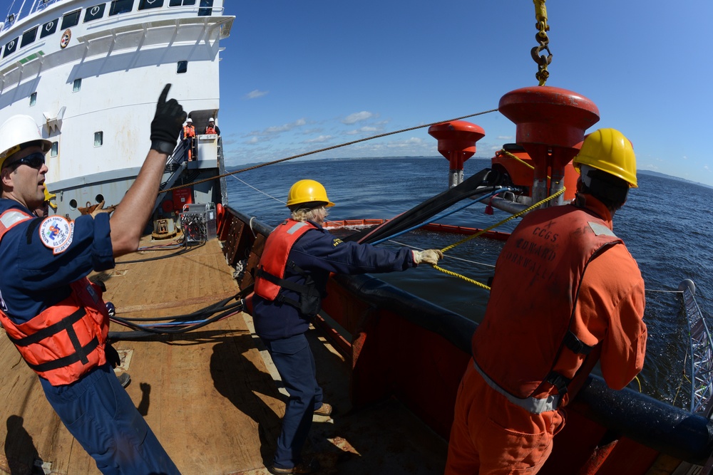 US Coast Guard, Canadian Coast Guard oil spill recovery training at CANUSLANT