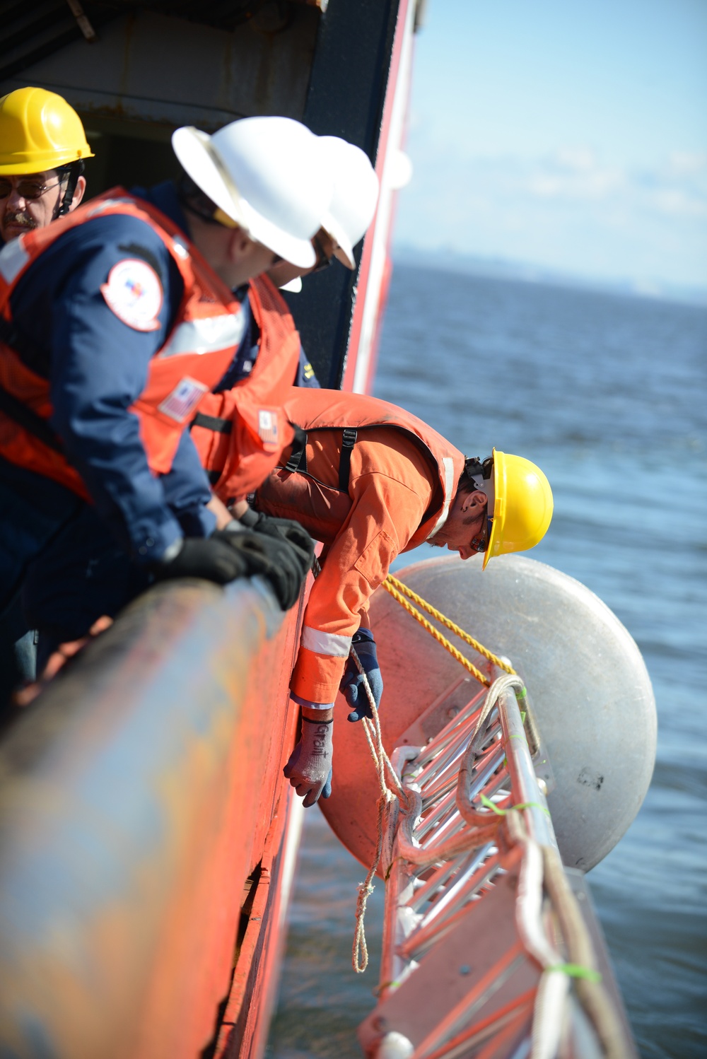 US Coast Guard, Canadian Coast Guard oil spill recovery training at CANUSLANT