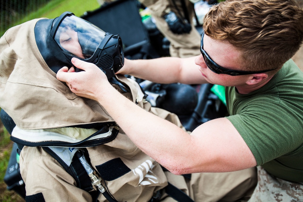 22nd MEU CBRN completes advanced, realistic hazmat training