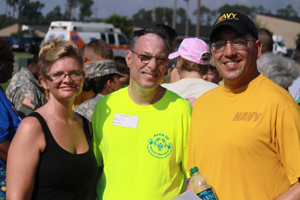 NMCB 133 Volunteers Strengthen Relationships at Special Olympics