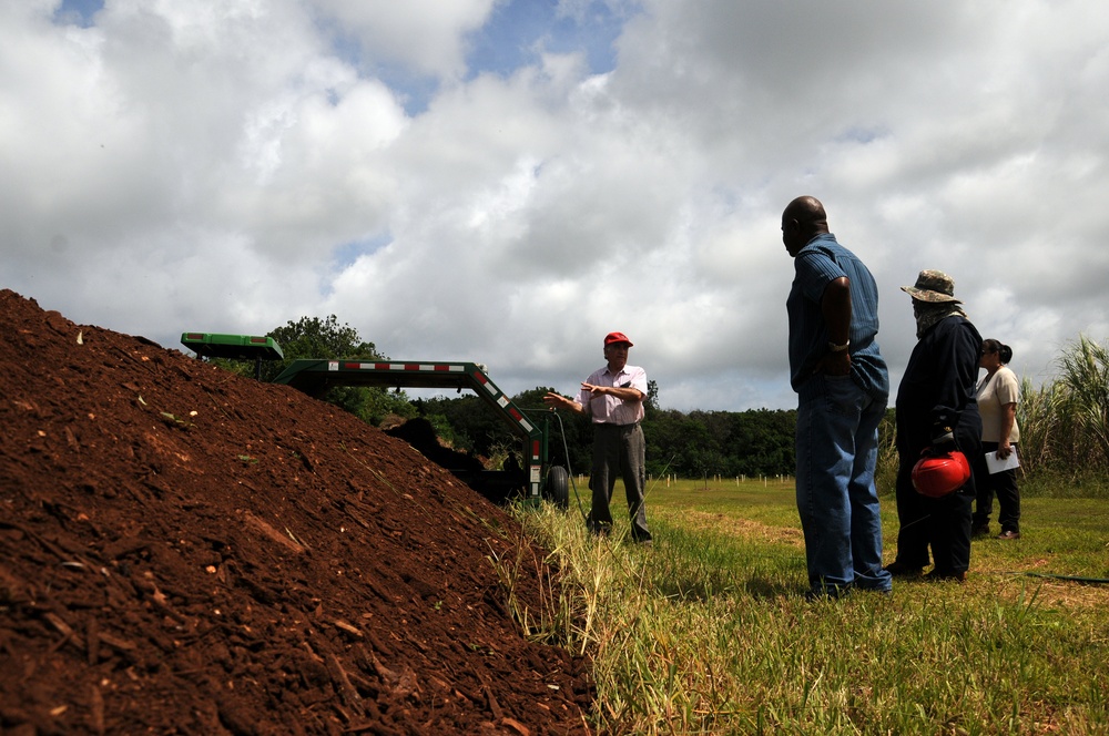 Andersen aids research, helps students turn mulch into master’s degrees