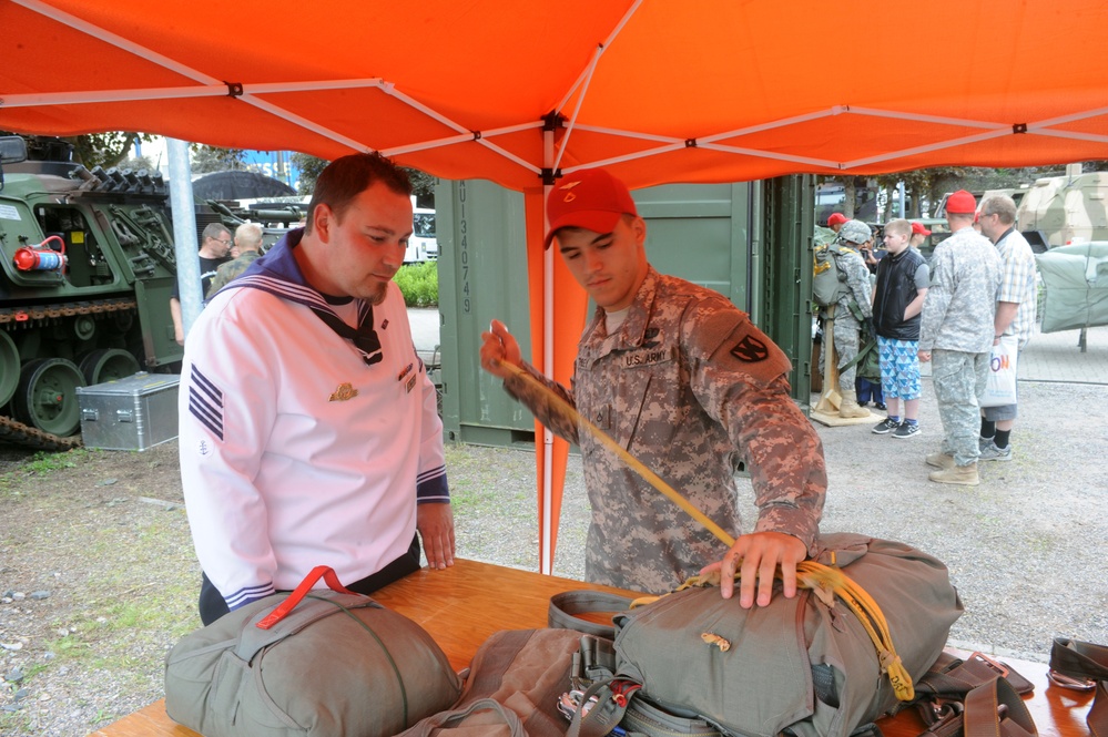‘First in Support’ soldiers showcase capabilities during Rheinland-Pfalz Tag