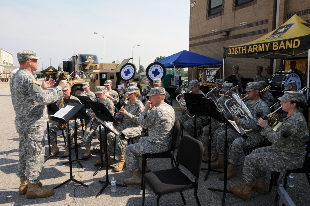 Army Band performs at Mega Event