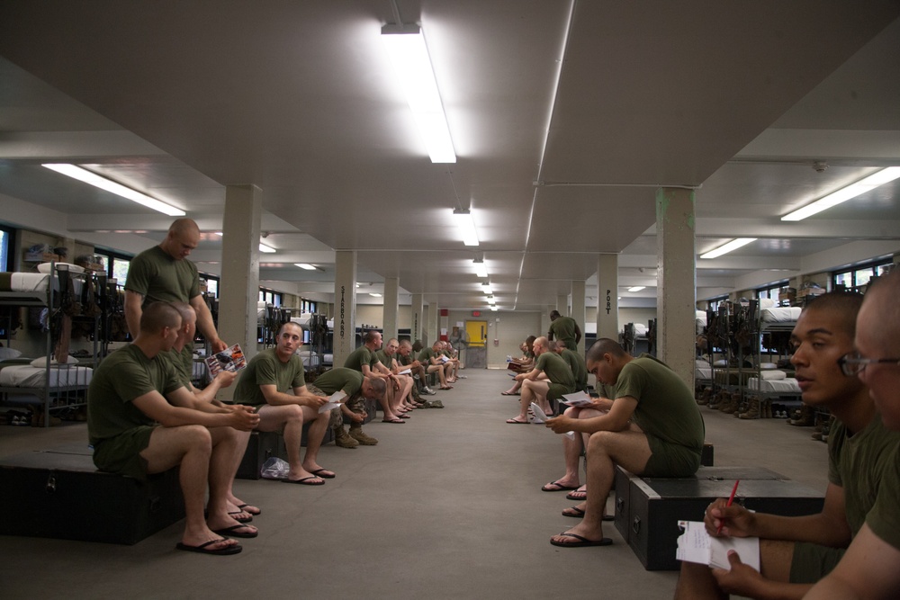 Photo Gallery: Marine recruits unwind at end of training day on Parris Island