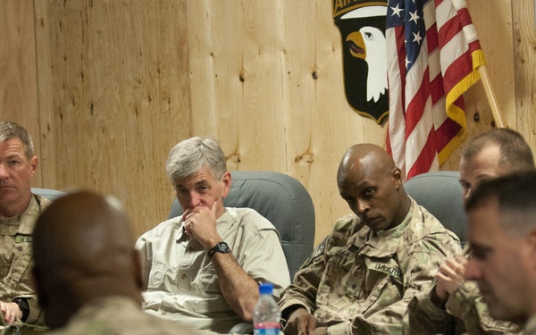 US Army secretary: Fighting is dangerous and difficult in Afghanistan, focus is on completing the mission