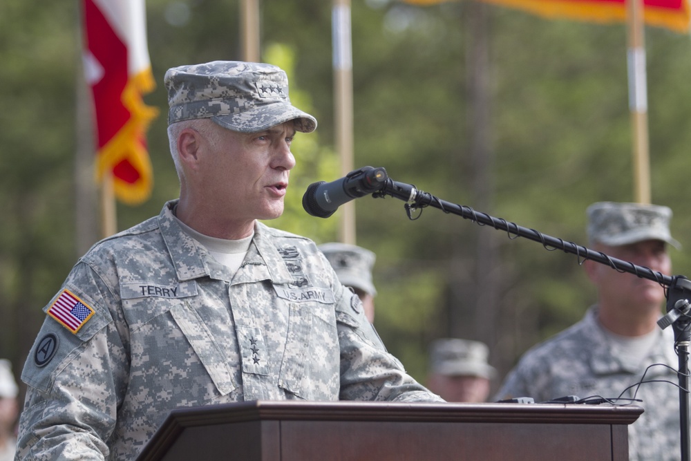 Terry assumes command of Third Army/ARCENT during first change of command ceremony in SC