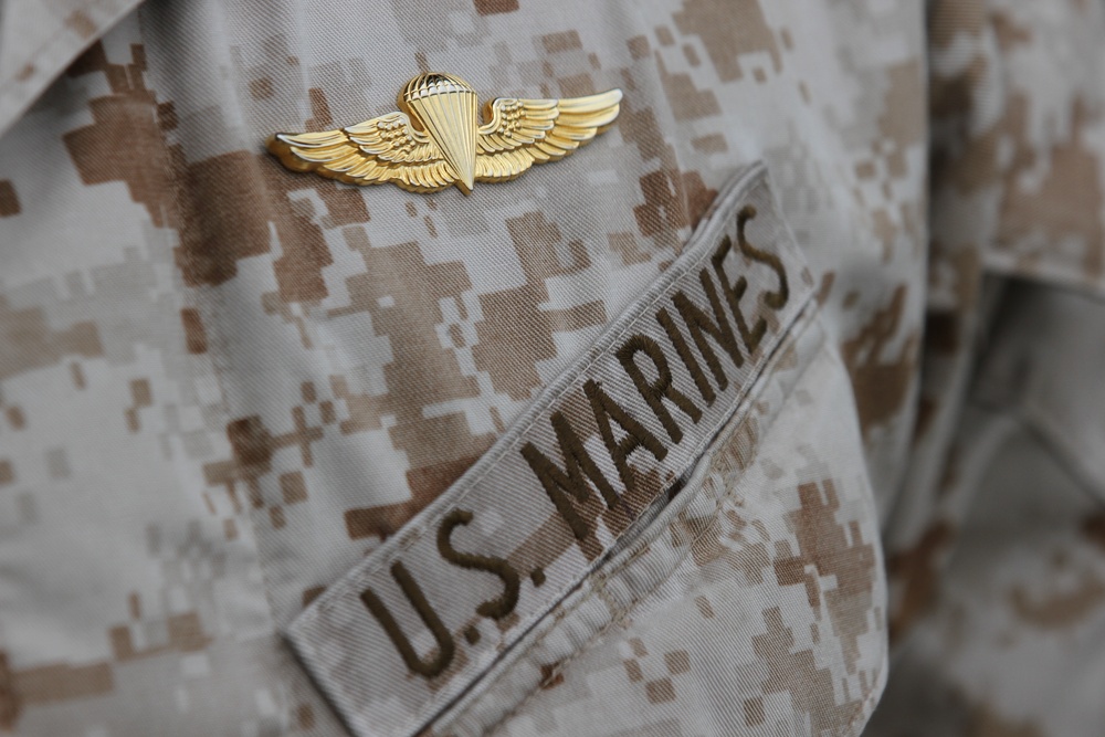 Recon Marines sharpen airborne skills