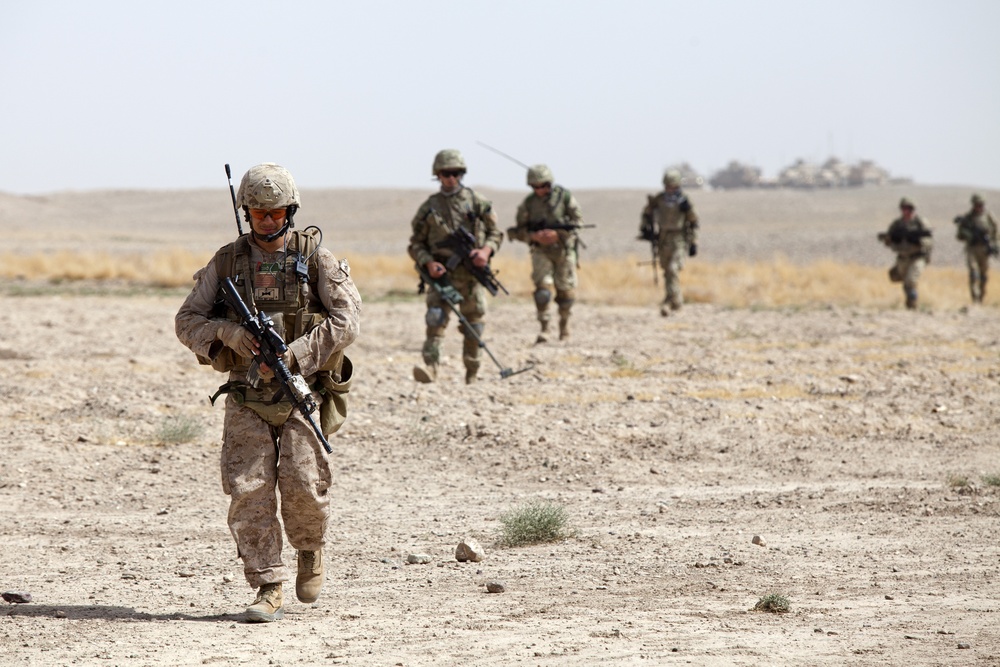 U.S. Marines and Georgian Army Soldiers Conduct Operation Northern Lion