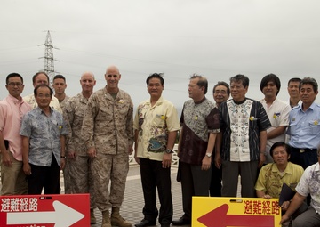 Ginowan, Futenma officials sign agreement specifying disaster preparedness procedures