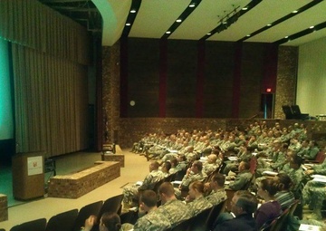 Defense Nuclear Weapons School Reserve Component trains Boston Marathon first responders
