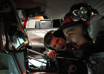 384th ARS continues Pilot for a Day, enriches young lives