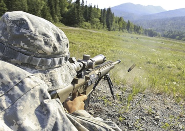 US Army Sniper School trains Alaska soldiers