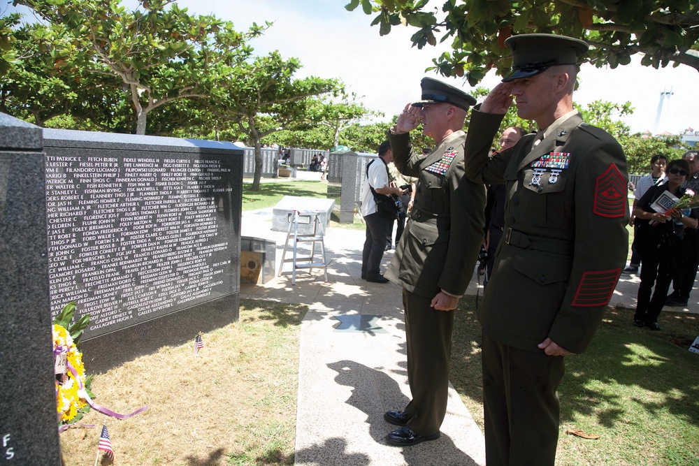 Thousands pay respects to those who perished during Battle of Okinawa