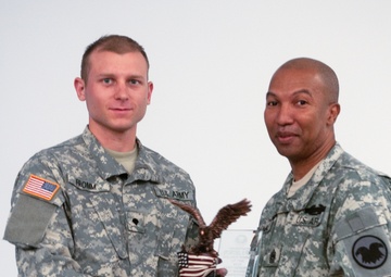 Manella, Fromm named Army Reserve’s Best Warriors for 2013