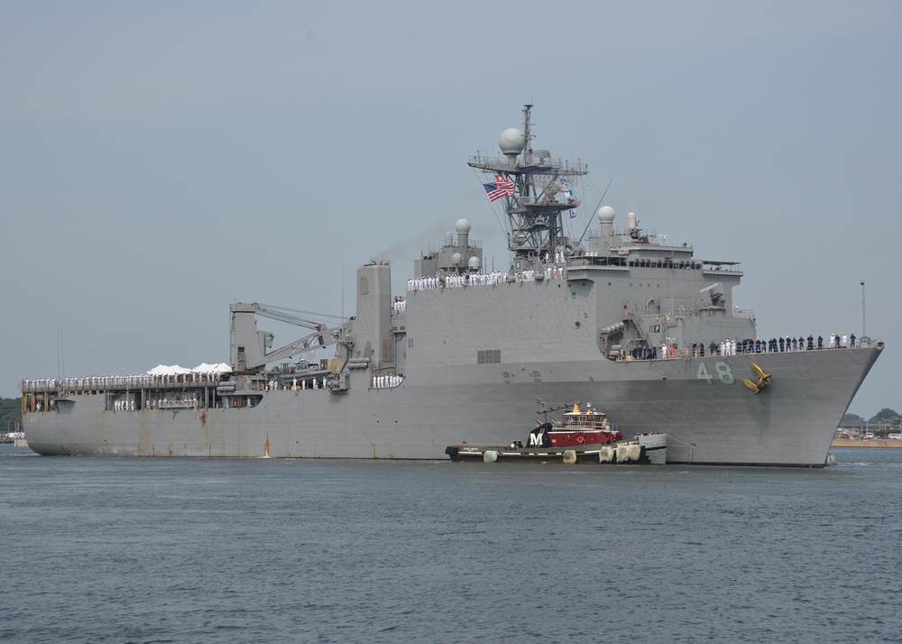 USS Ashland departs Joint Expeditionary Base Little Creek-Fort Story