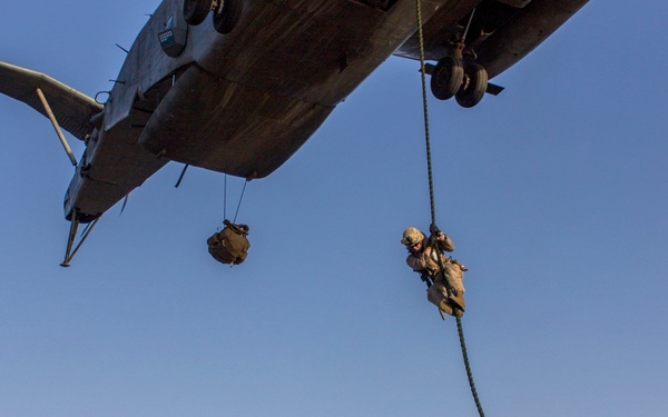 BLT 3/2 Fast Ropes aboard USS Kearsarge (LHD 3)