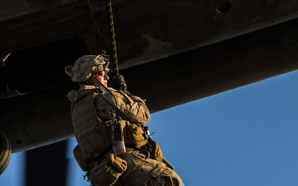BLT 3/2 Fast Ropes aboard USS Kearsarge (LHD 3)