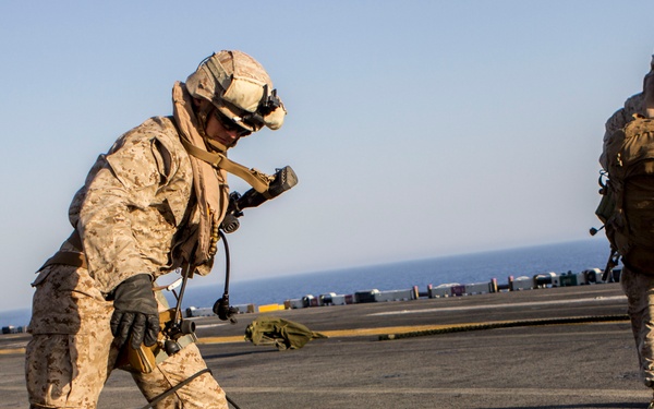 BLT 3/2 Fast Ropes aboard USS Kearsarge (LHD 3)