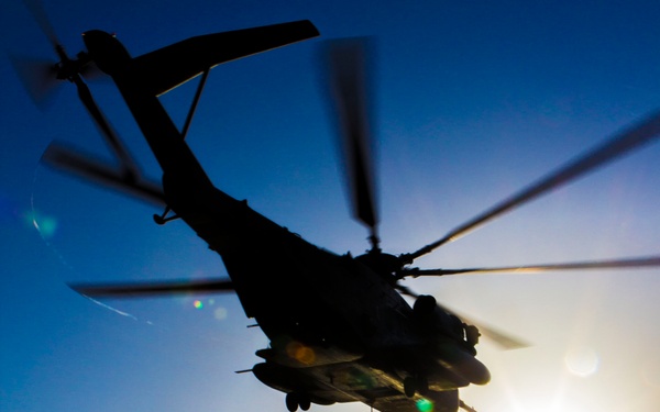 BLT 3/2 Fast Ropes aboard USS Kearsarge (LHD 3)
