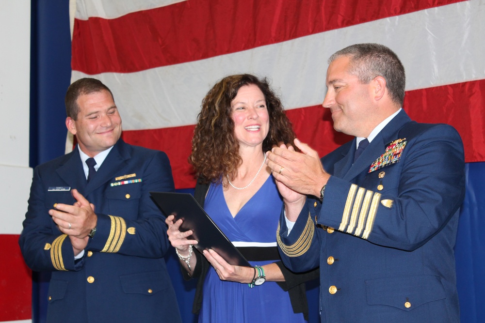 Cmdr. Tenney retires from Coast Guard
