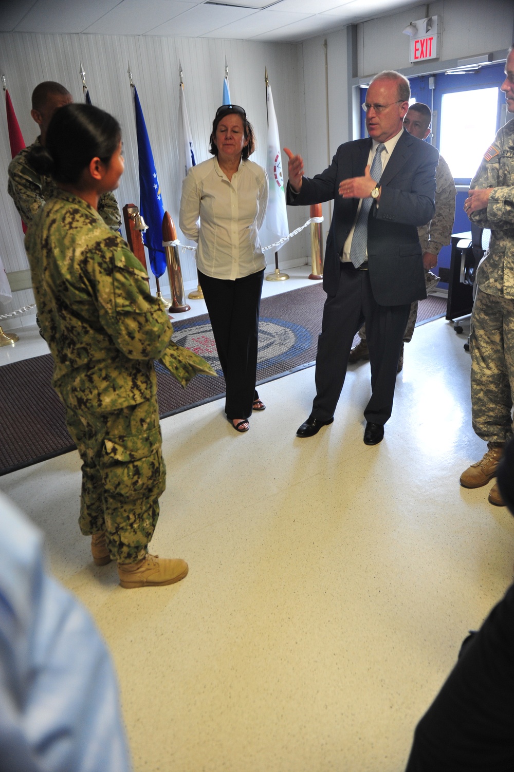 Special Envoy Clifford Sloan visits Guantanamo