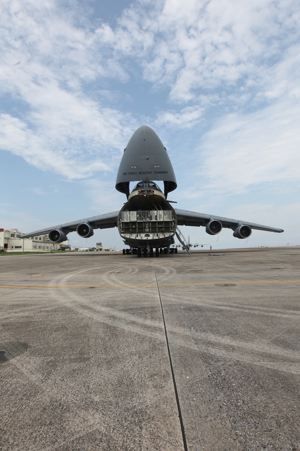 C-5 Galaxy Landing