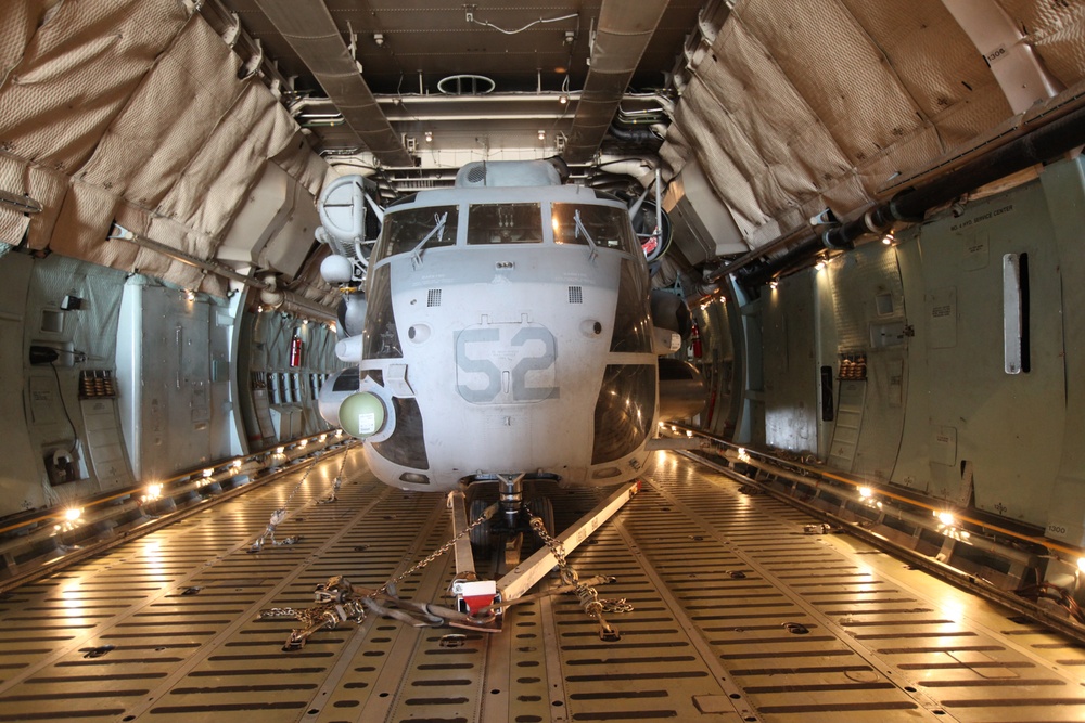 C-5 Galaxy Landing