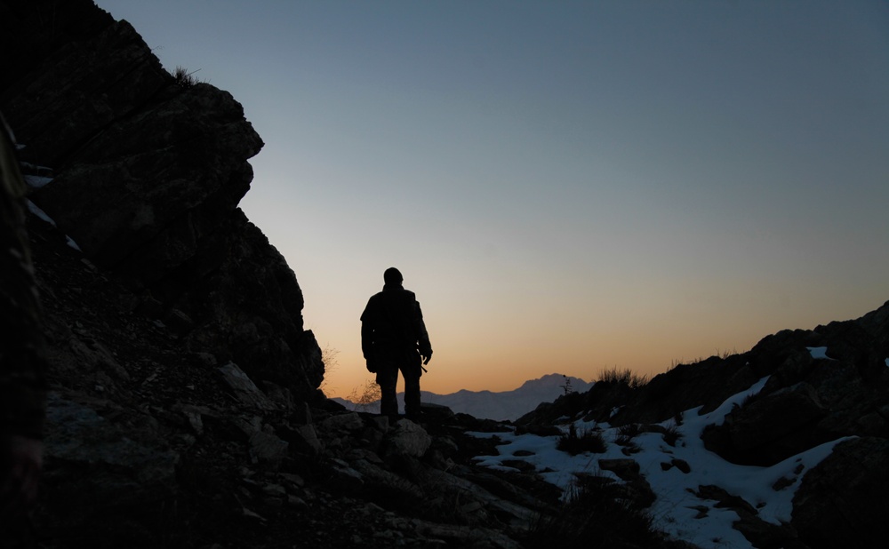 Climbing Ghar Mountain in Kabul province