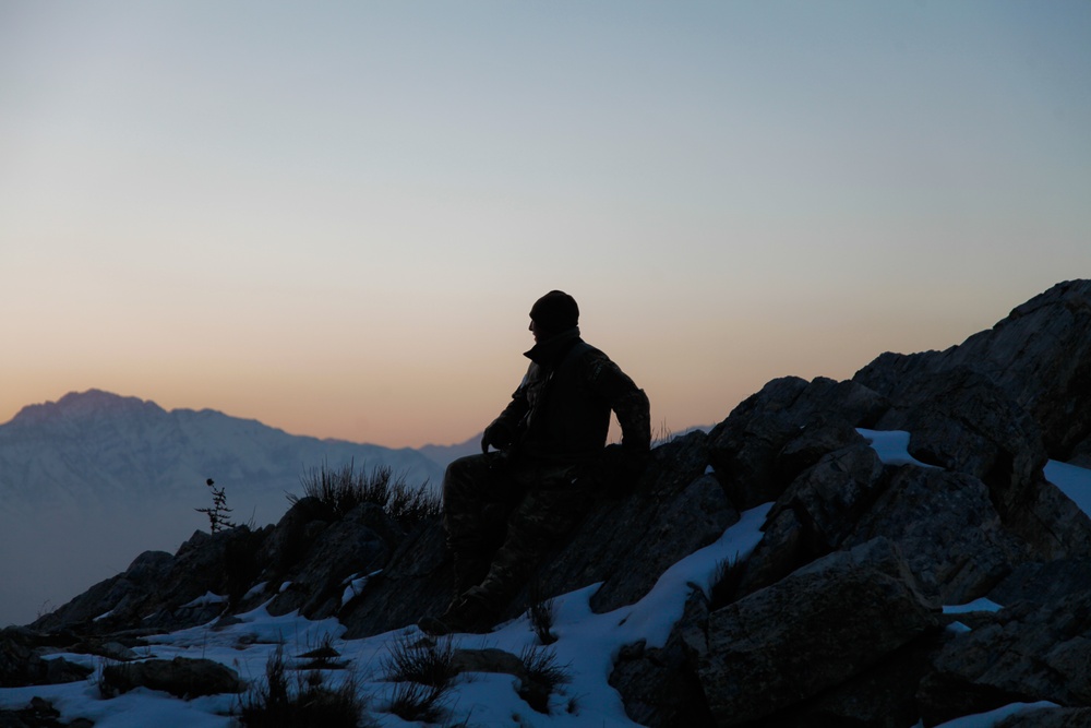 Climbing Ghar Mountain in Kabul province