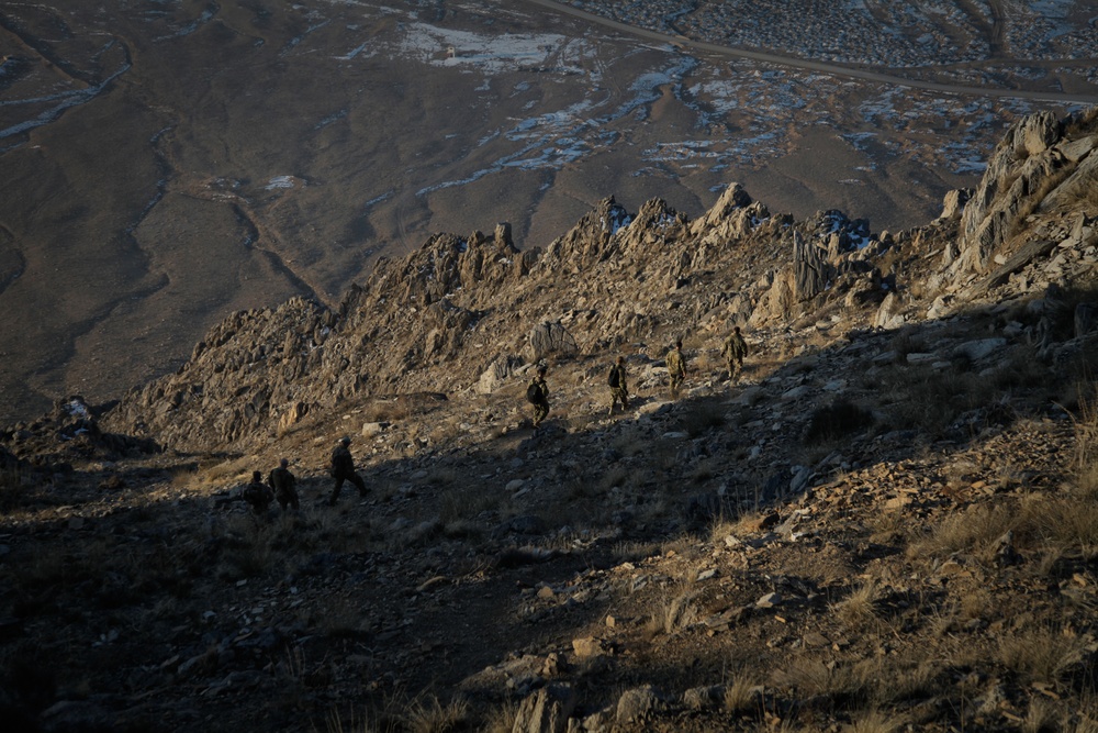 Climbing Ghar Mountain in Kabul province