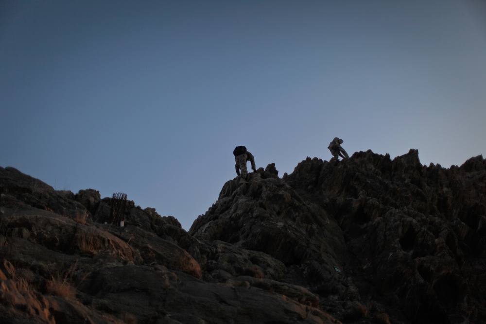 Climbing Ghar Mountain in Kabul province