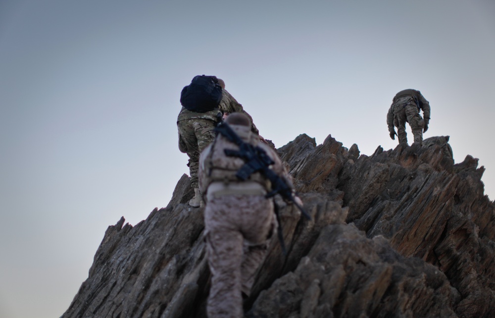 Climbing Ghar Mountain in Kabul province