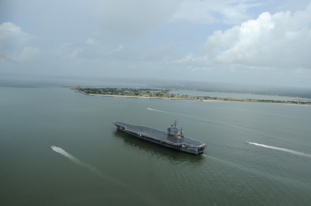 USS Dwight D. Eisenhower arrives at Naval Station Norfolk