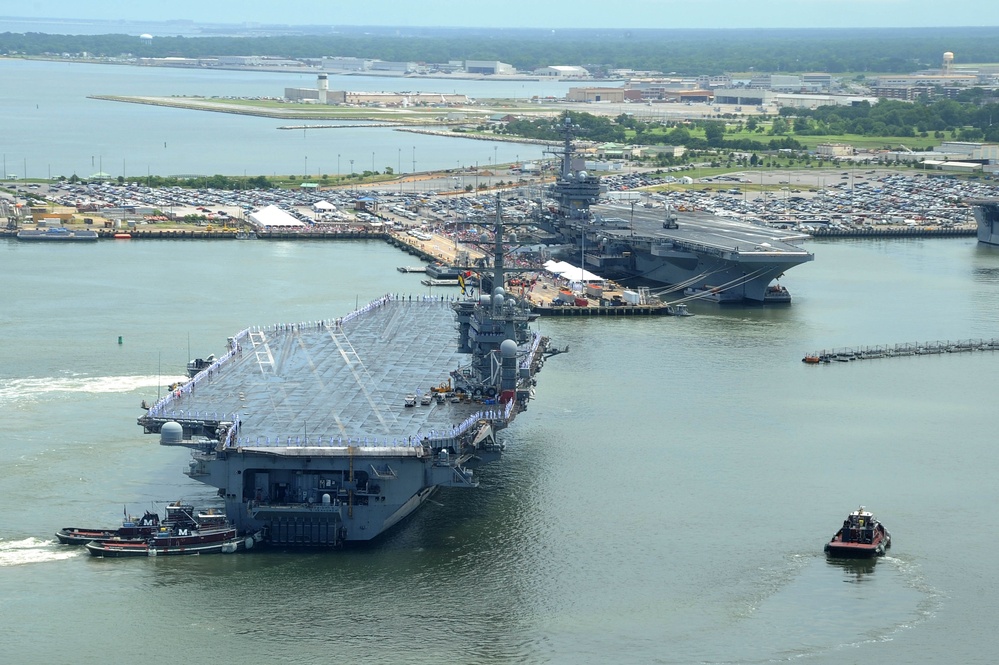 USS Dwight D. Eisenhower arrives at Naval Station Norfolk