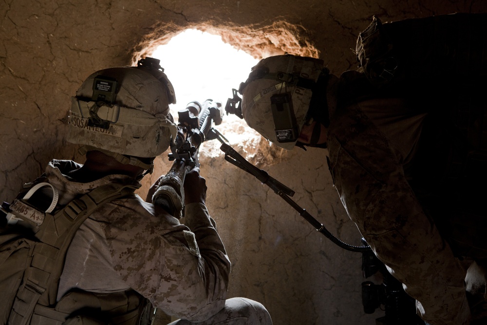 Marines with Fox Company, 2/2 Conduct Operation Kodiak