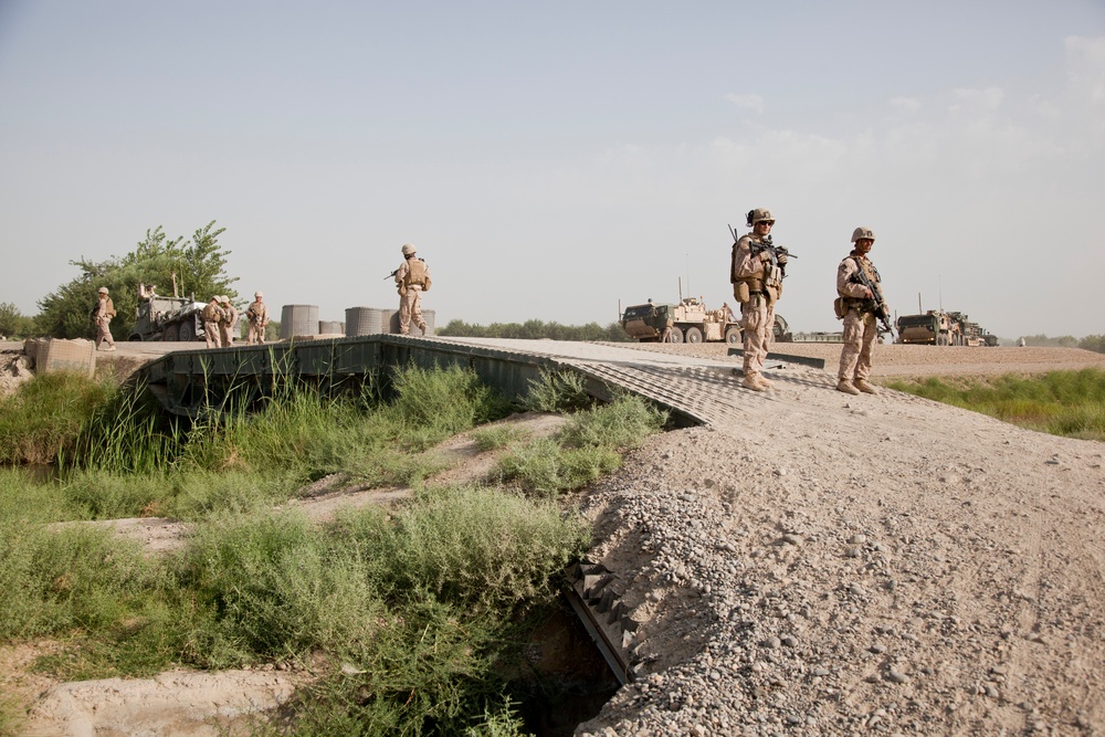 CLR-2 Removes a Bridge in Lashkar Gah