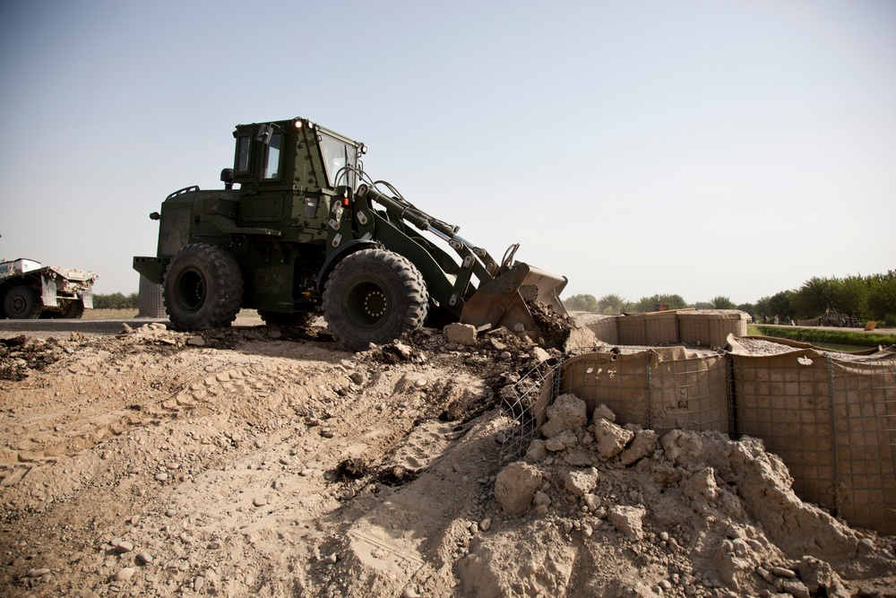 CLR-2 Removes a Bridge in Lashkar Gah