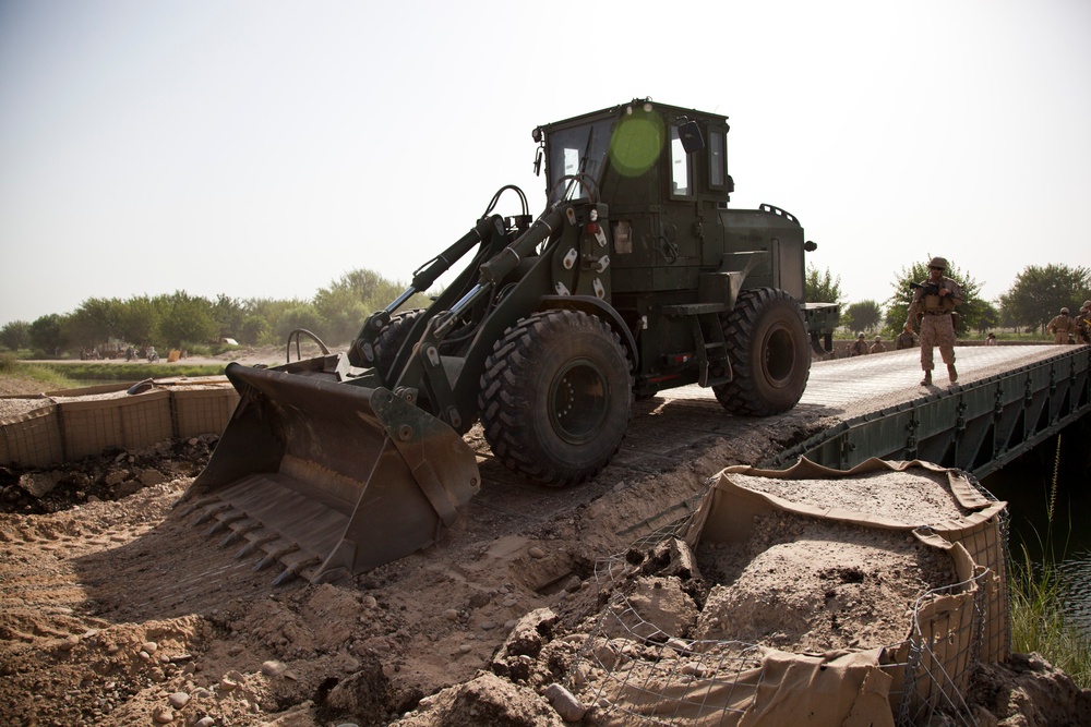 CLR-2 Removes a Bridge in Lashkar Gah