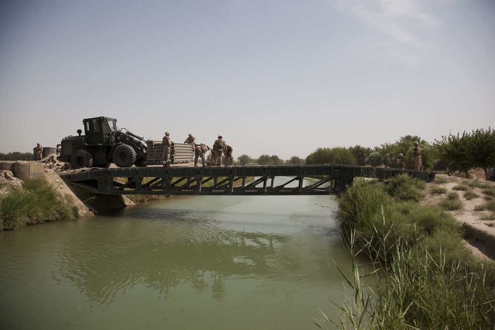 CLR-2 Removes a Bridge in Lashkar Gah