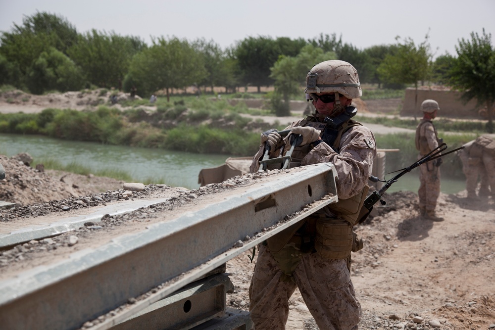 CLR-2 Removes a Bridge in Lashkar Gah