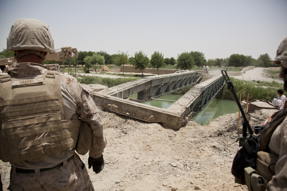 CLR-2 Removes a Bridge in Lashkar Gah