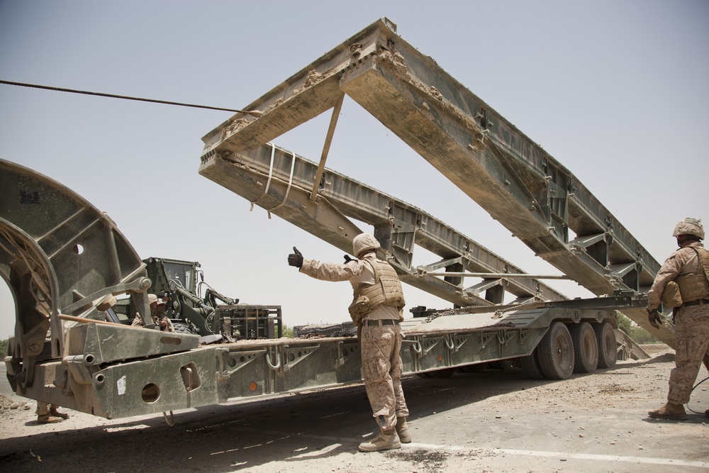 CLR-2 Removes a Bridge in Lashkar Gah