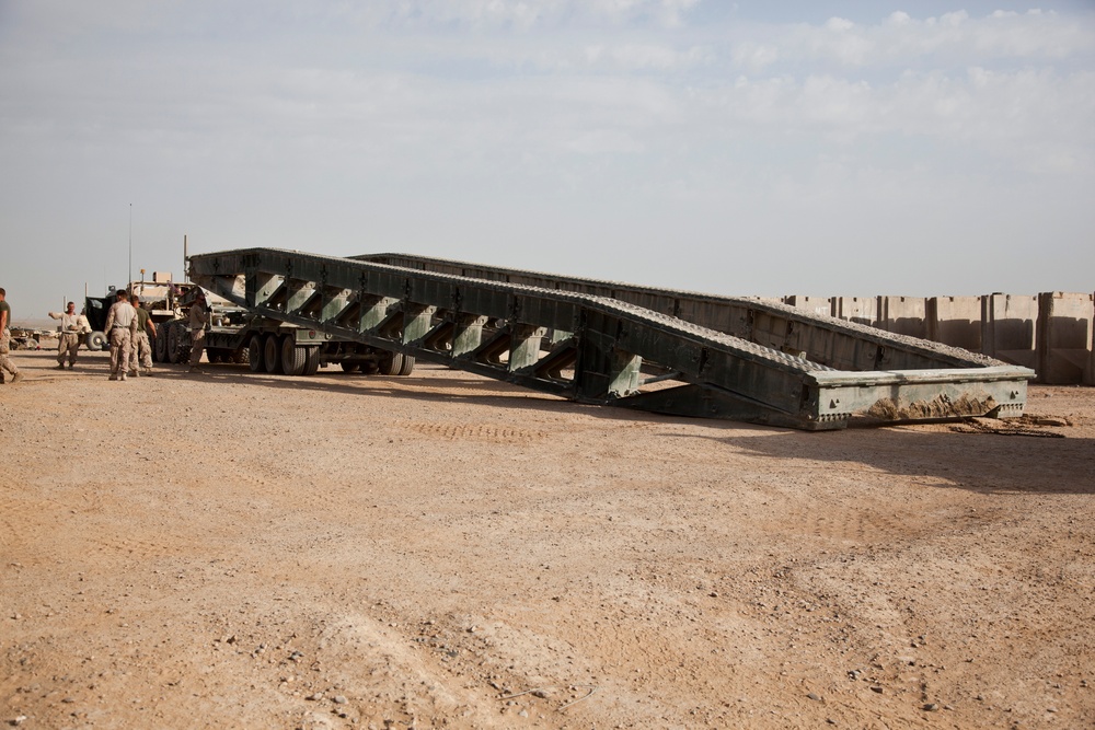 CLR-2 Removes a Bridge in Lashkar Gah