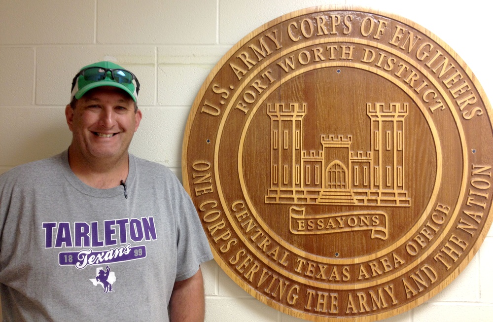 Copperas Cove native wins the Corps’ Hard Hat of the Year Award