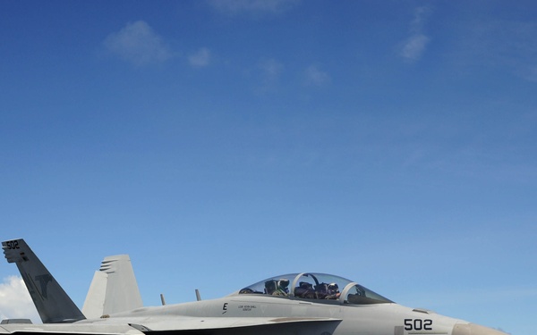 E/A-18G Growler launch